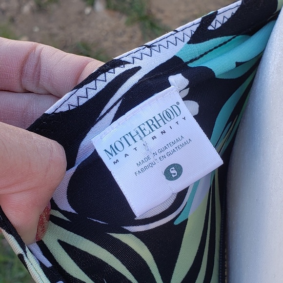 Halter Dress - Picture 4 of 5